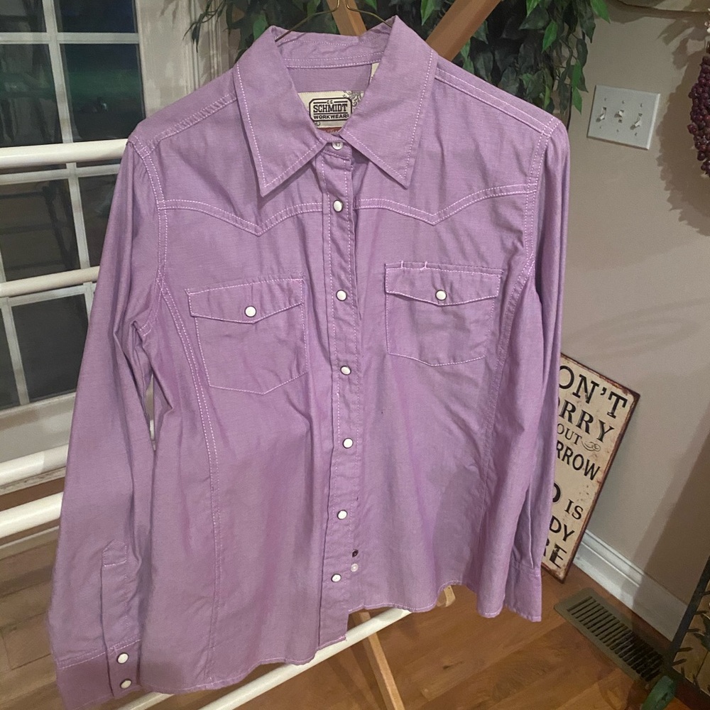 Women’s shirt